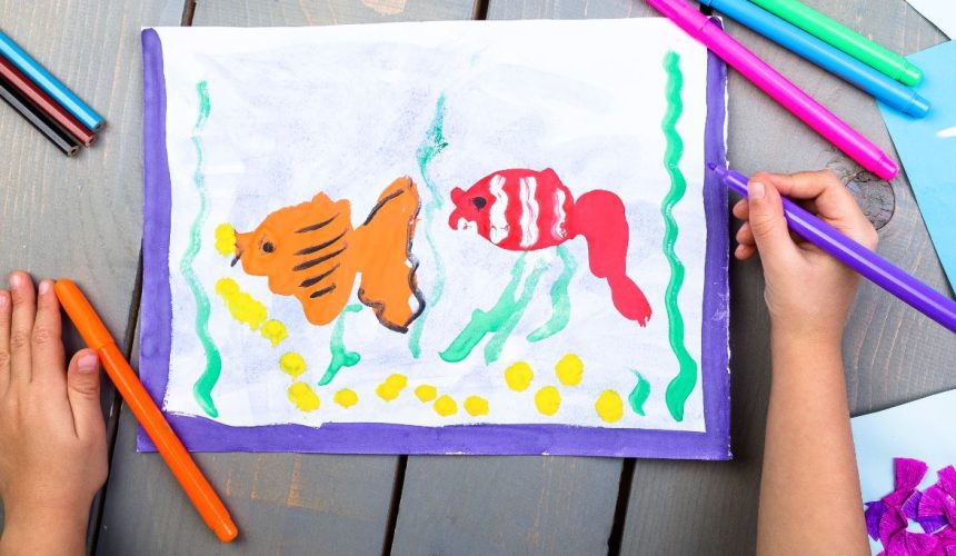 Create a Memorable Rainy Day Project: Expert Guide to Designing and Making a Flag with Your Child